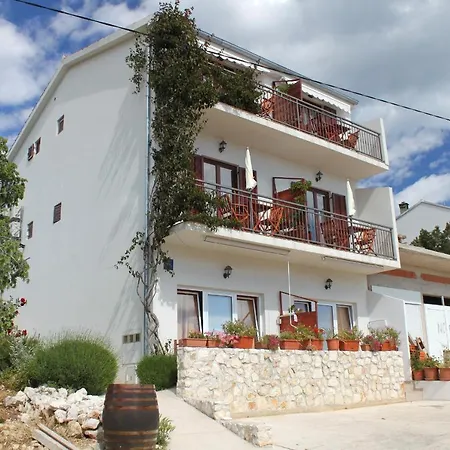 Apartament By The Sea Milna, Hvar - 8795 *