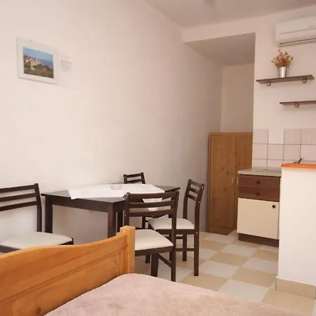 By The Sea Milna, Hvar - 8795 * Milna (Hvar)