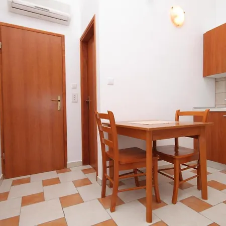 By The Sea Milna, Hvar - 8795 *