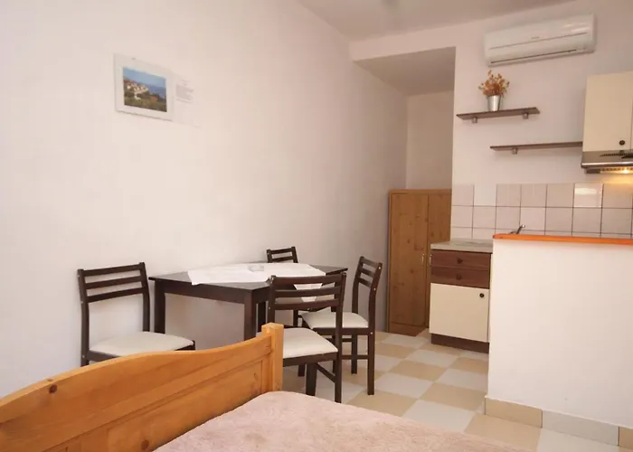 By The Sea Milna, Hvar - 8795 * Milna (Hvar)