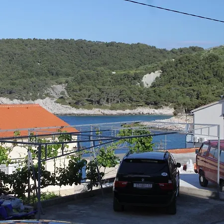 アパート By The Sea Milna, Hvar - 8795 ミルナ