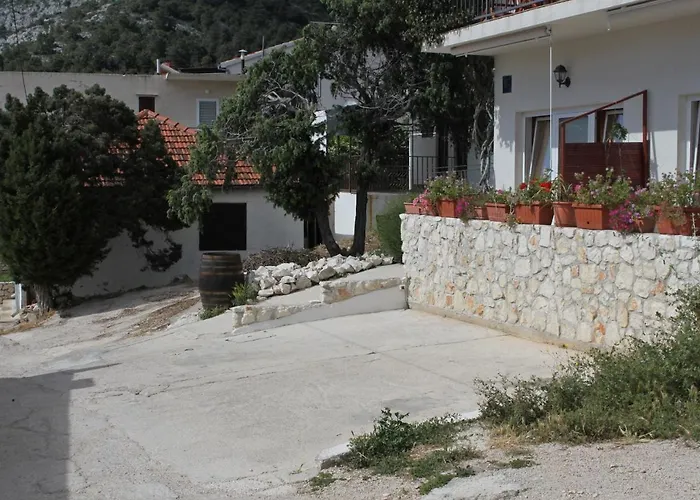 By The Sea Milna, Hvar - 8795 * Milna (Hvar)