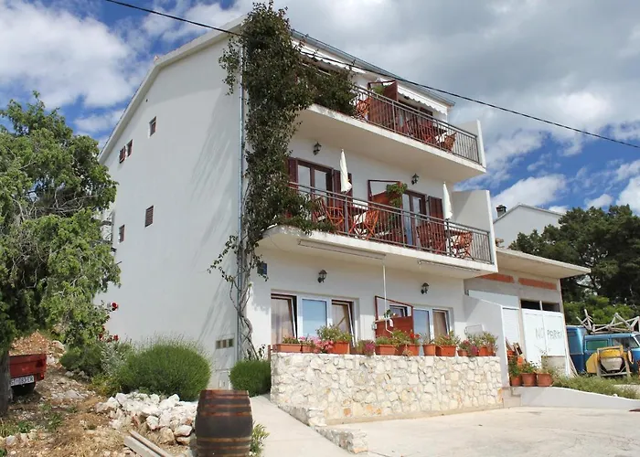 Apartment By The Sea Milna, Hvar - 8795 *