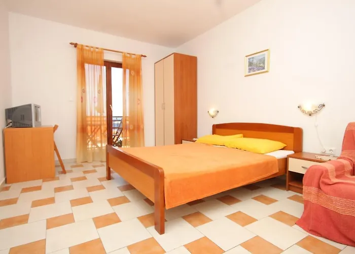 By The Sea Milna, Hvar - 8795 * Milna (Hvar)