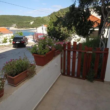 By The Sea Milna, Hvar - 8795 * 米欧纳