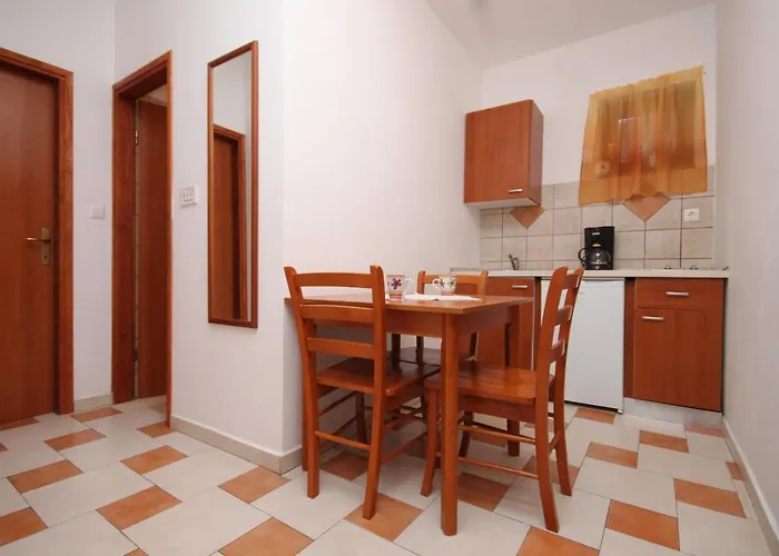 By The Sea Milna, Hvar - 8795 * 米欧纳